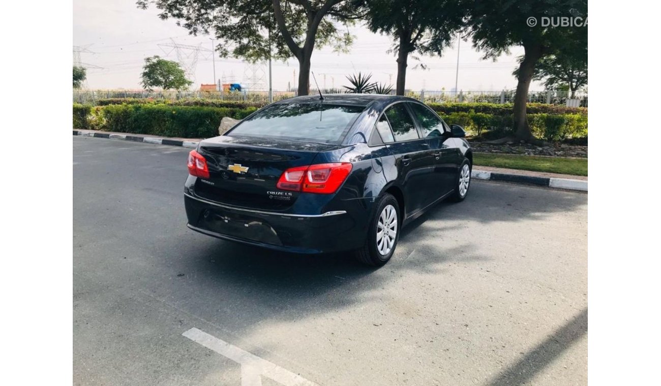 شيفروليه كروز CHEVROLET CRUZE 1.8 L GCC //2017// GOOD CONDITION // FULL SERVICE HISTORY // LOW MILEAGE // SPECIAL