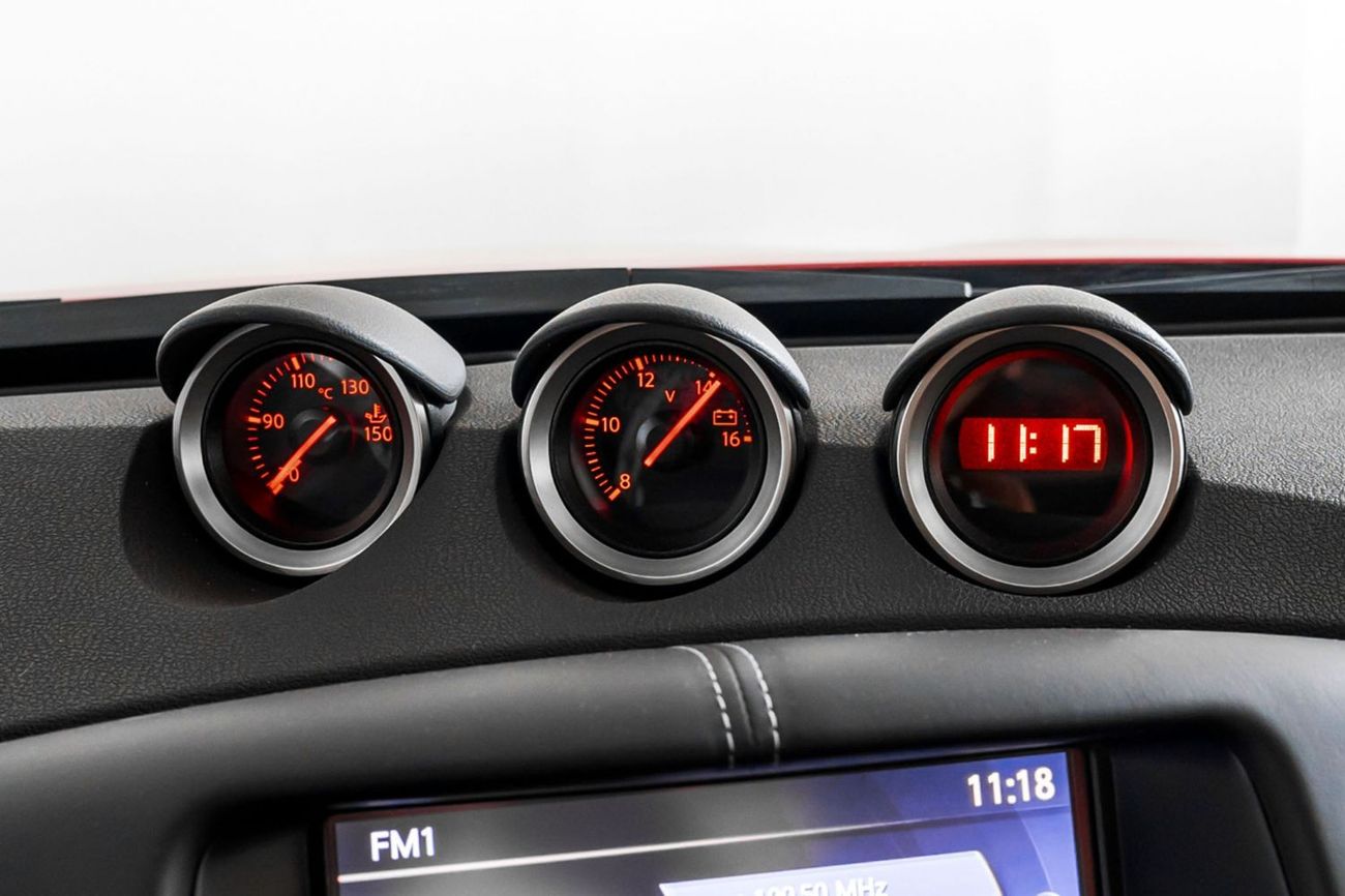 Nissan 370Z Std 3.7L (328 HP) A/T