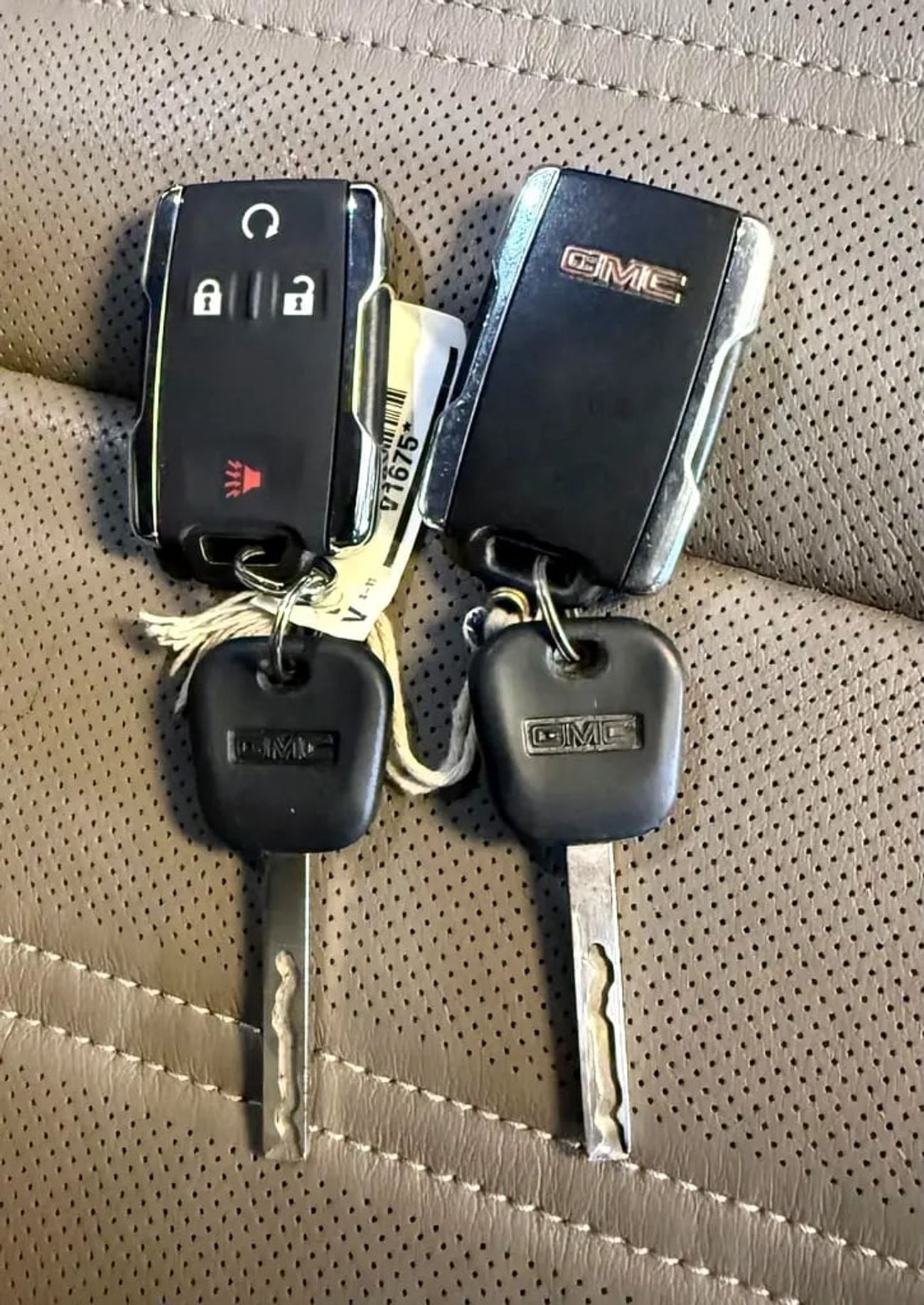 GMC Sierra DENALI جي ام سي سييرا دينالي خليجي Denali GCC Specs