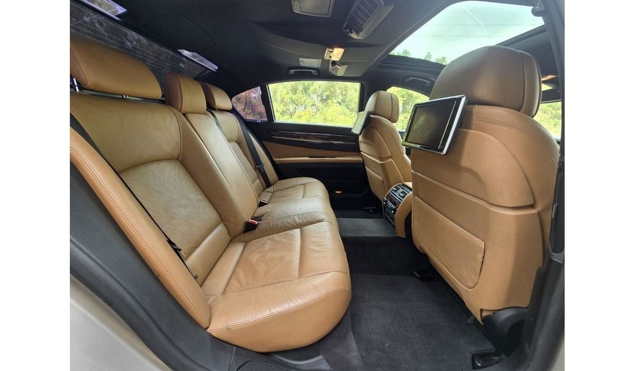BMW 730Li Middle East Edition 4.0L BMW 730 LI 2013 GCC FULL OPITION // PERFECT CONDITION