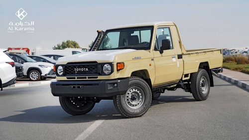 تويوتا لاند كروزر بيك آب 4.0L V6 Automatic Transmission - 4x4 Drive - Diff Lock - GCC Specs -  Touch Screen Media Player - Sn