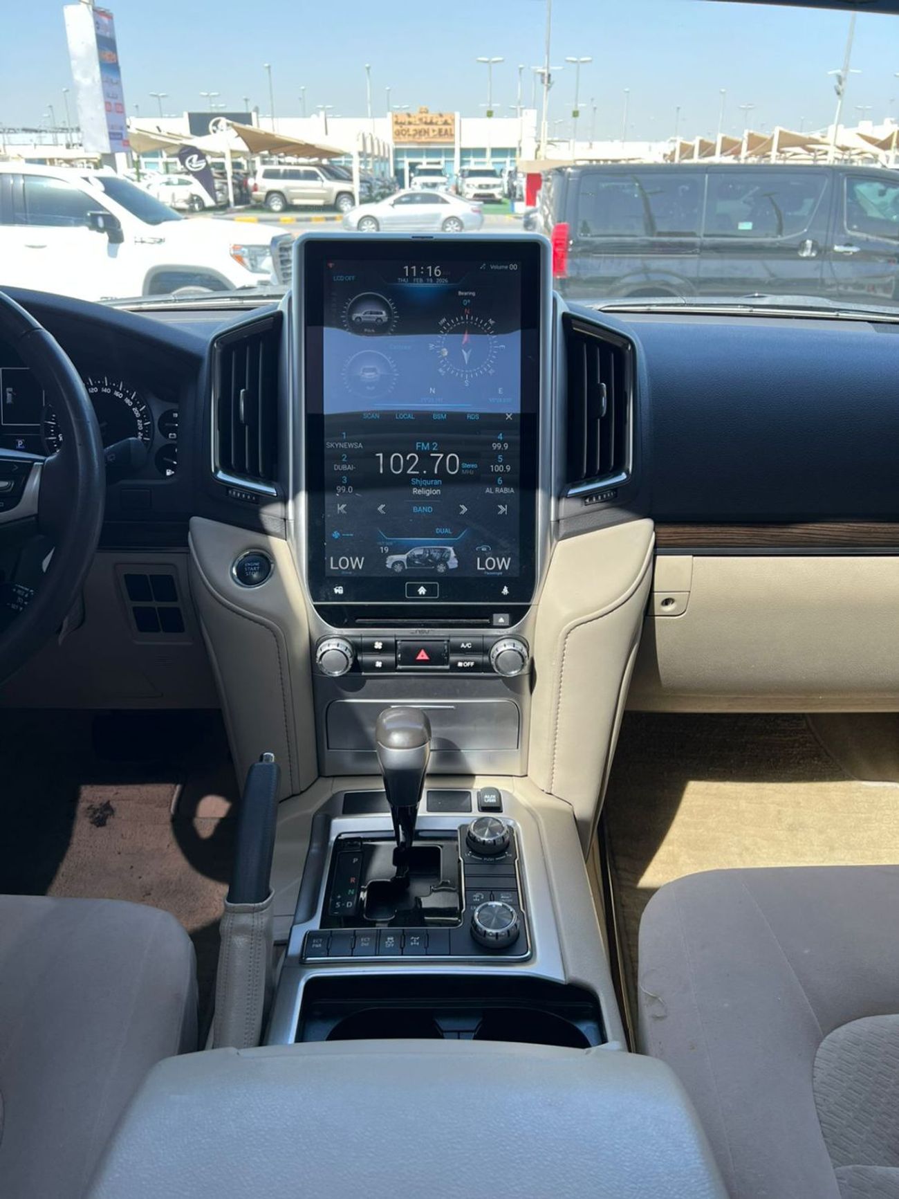 تويوتا لاند كروزر GXR 5.7 /V8