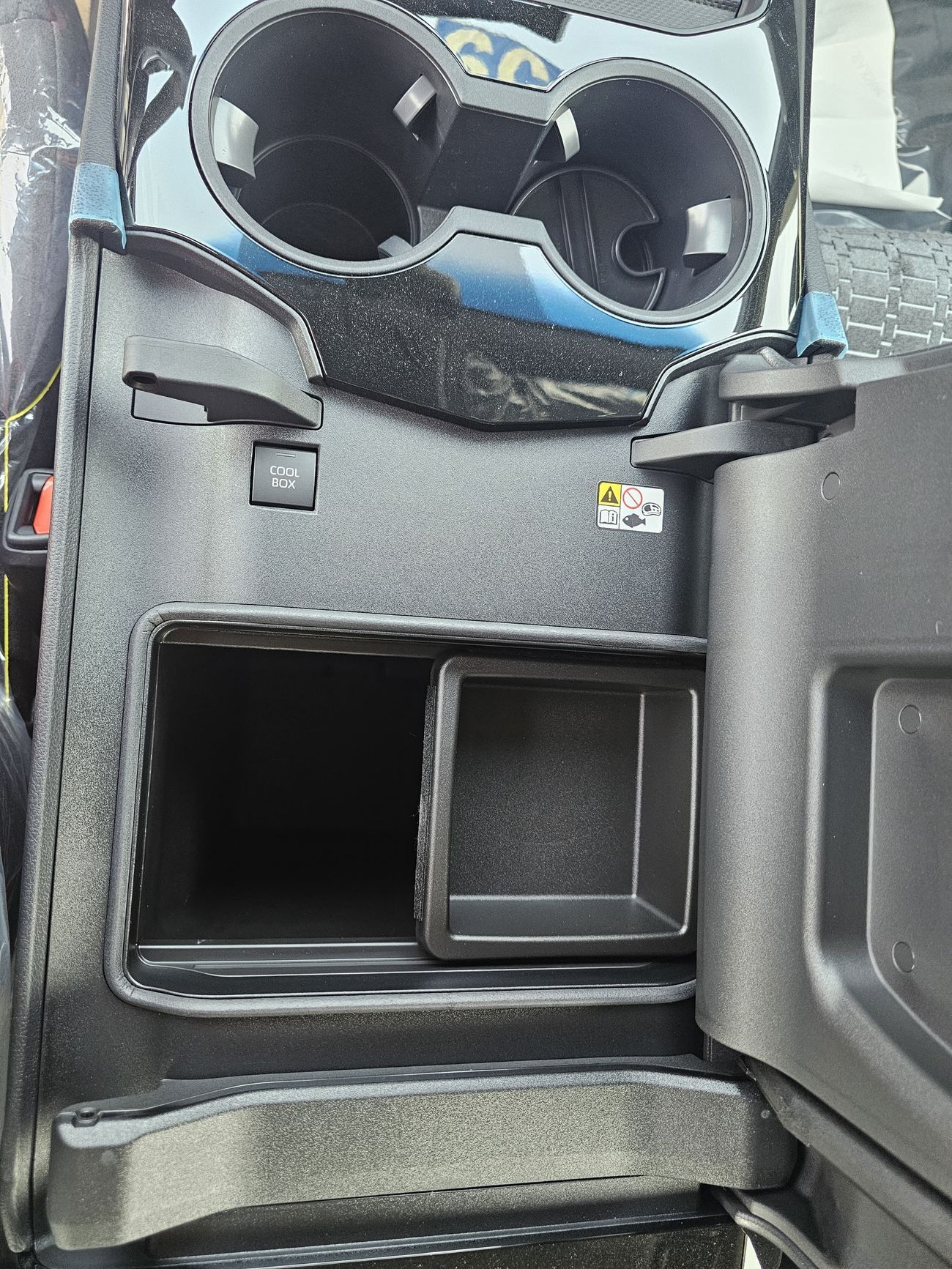 Toyota Land Cruiser LC300 | GXR 3.5L PETROL | TWIN TURBO WITH SUNROOF | 2025MY