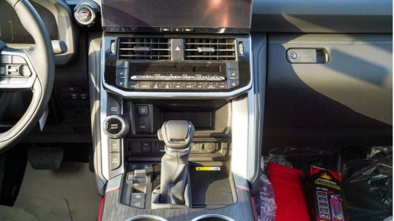 Toyota Land Cruiser GR SPORT
