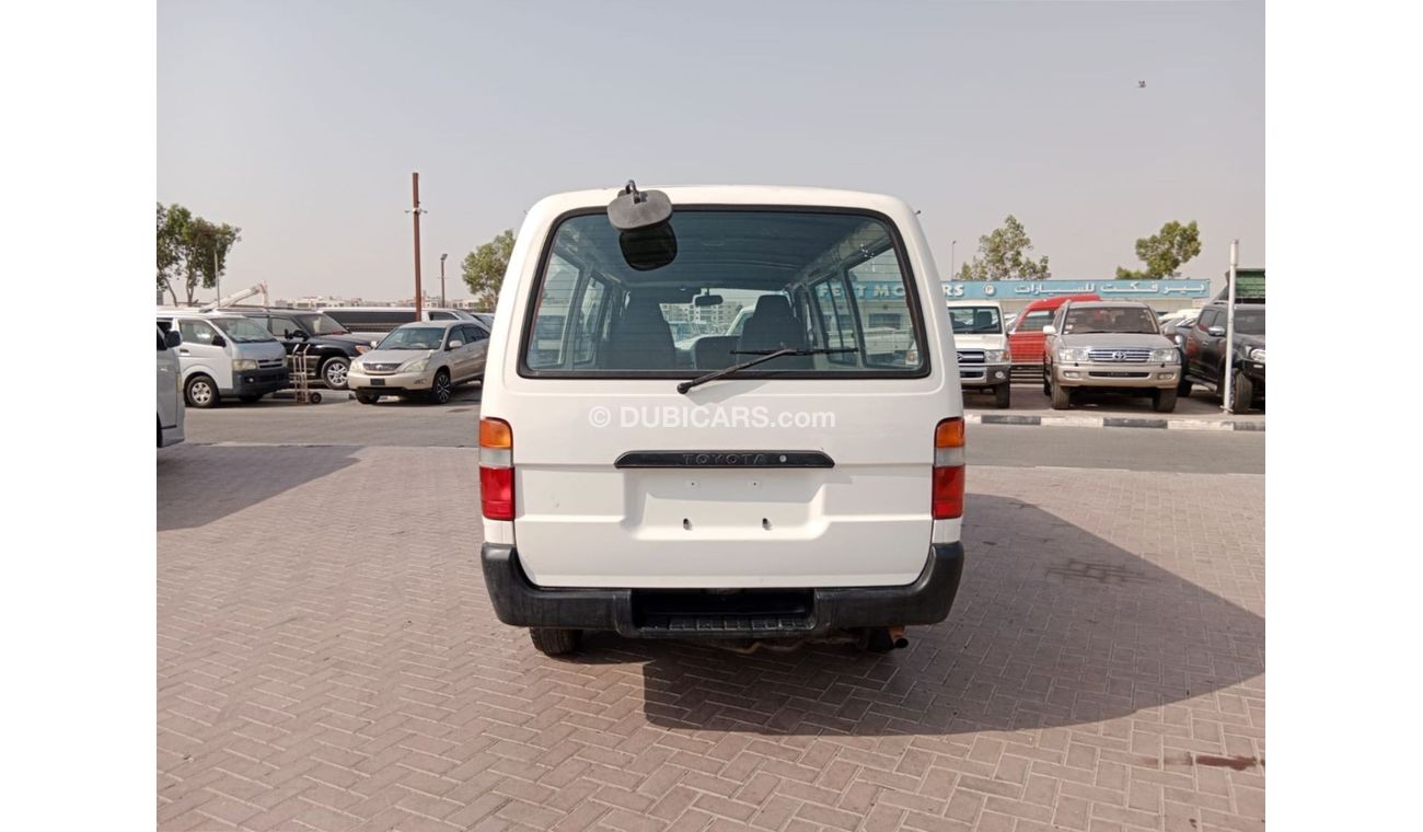 Toyota Hiace TOYOTA HIAVE VAN RIGHT HAND DRIVE (PM1309)