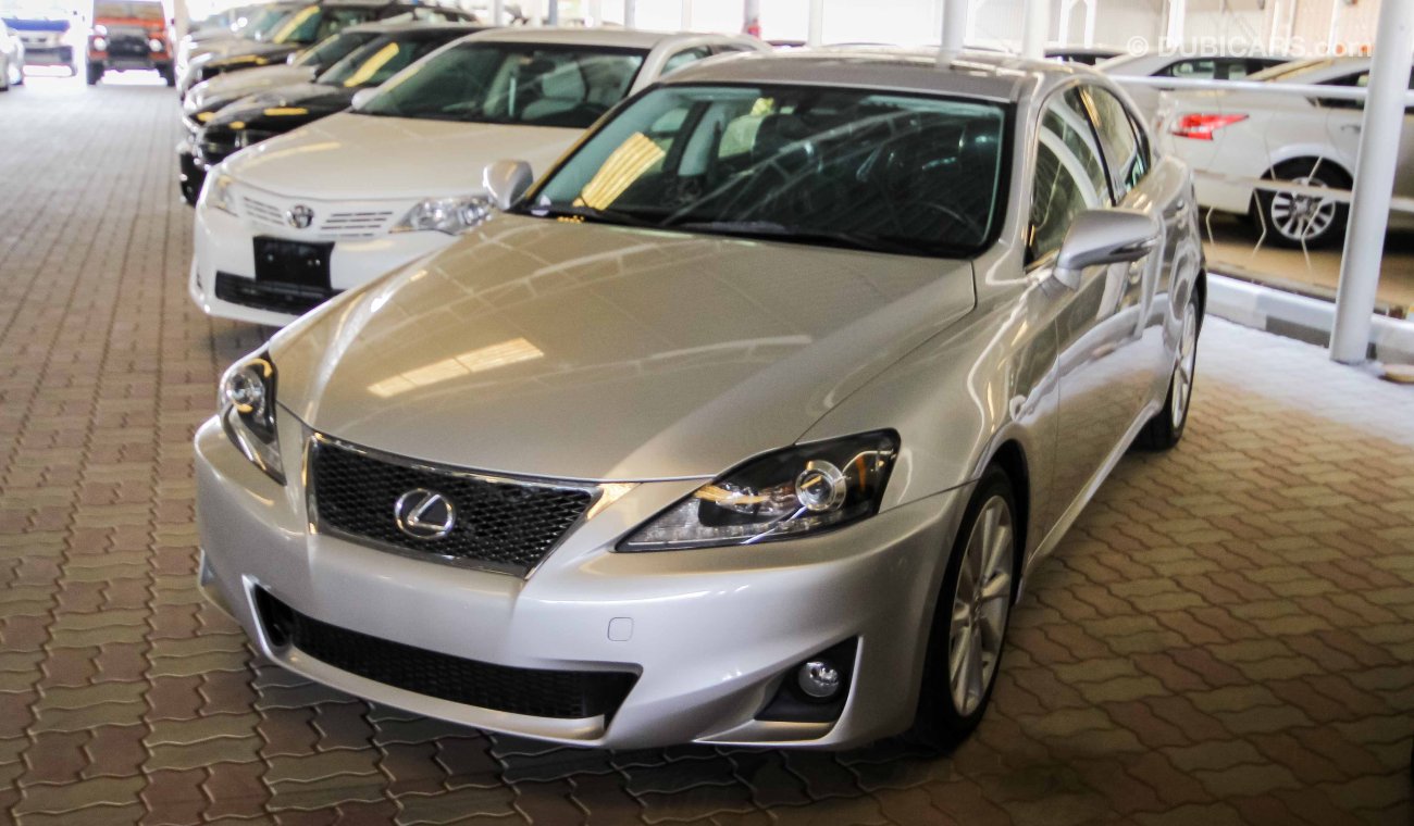 Lexus IS250