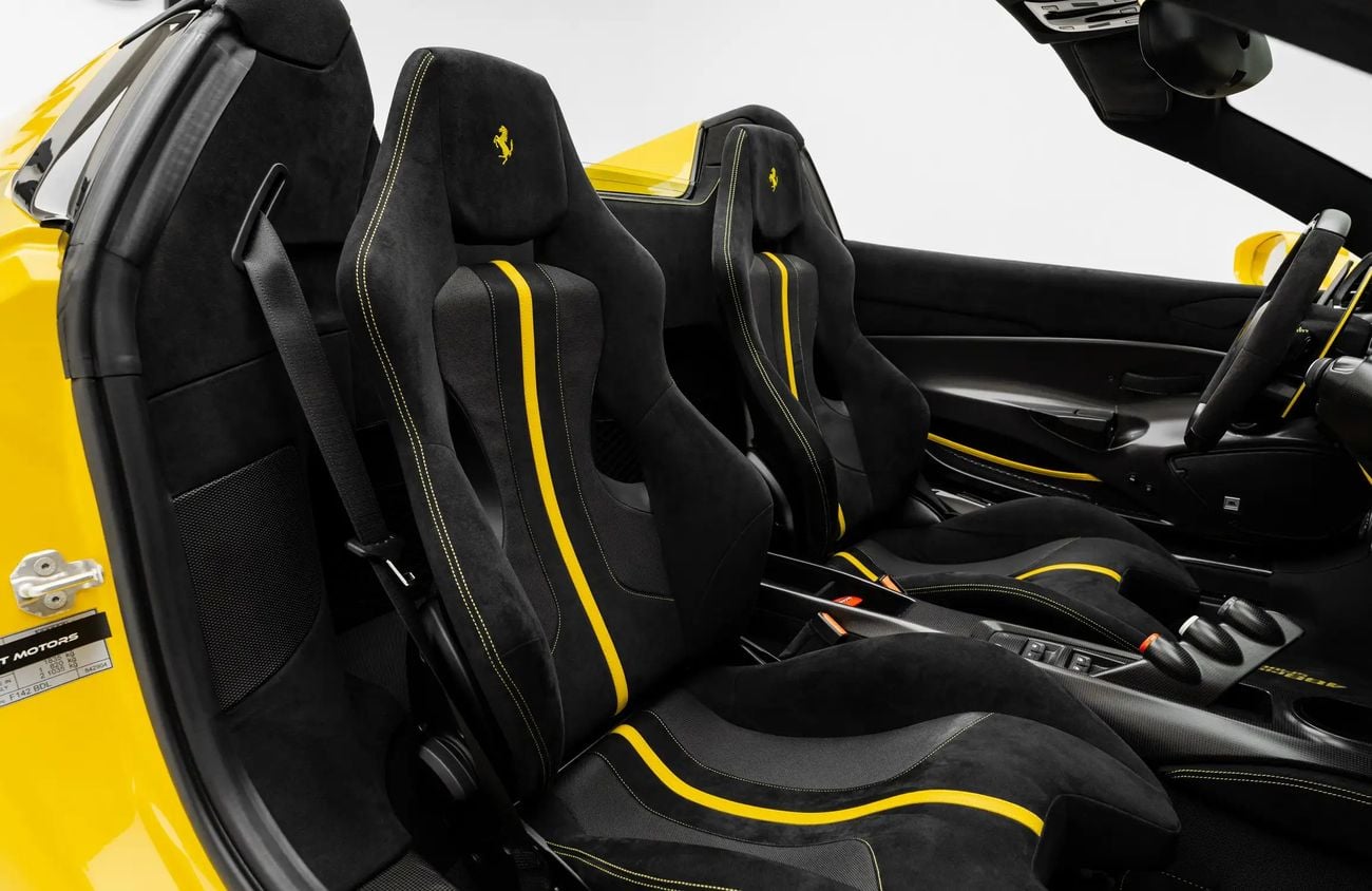 Ferrari 488 3.9L V8 Twin-Turbocharged Engine