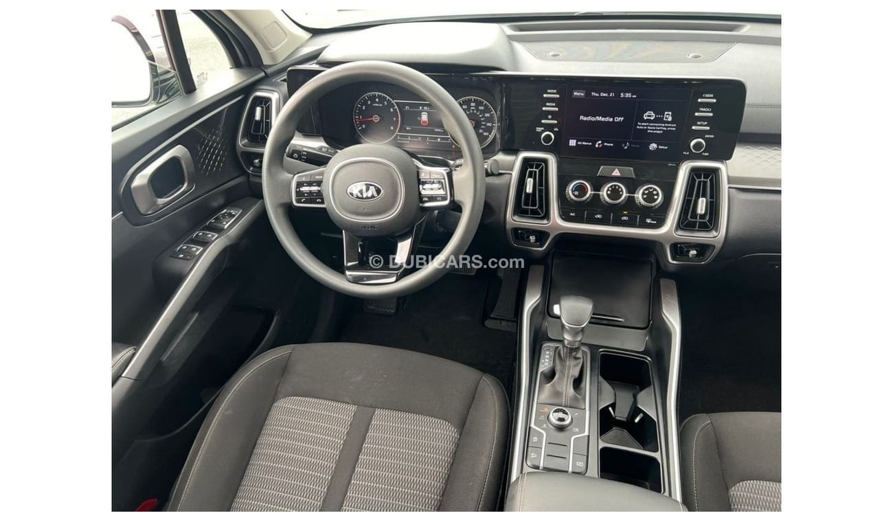 كيا سورينتو 2021 KIA SORENTO 2.5L V4 AWD -  UAE PASS