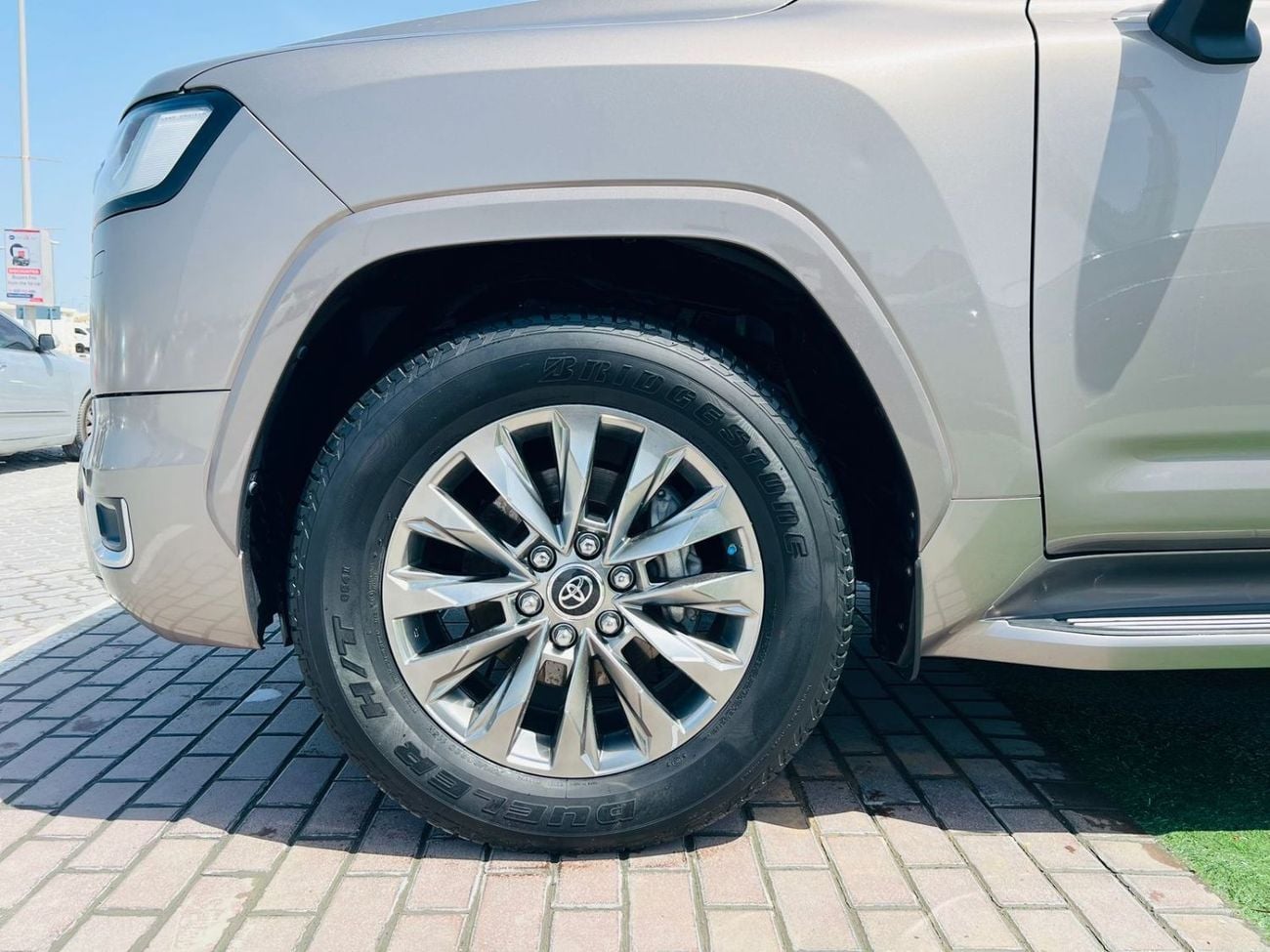 تويوتا لاند كروزر GXR 3.5L