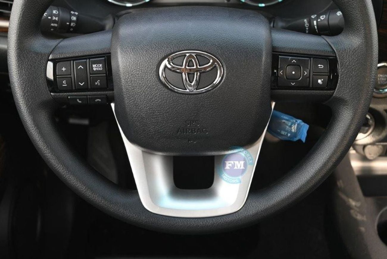 Toyota Hilux Double Cab Pickup VX 4.0L Petrol 4X4 Automatic