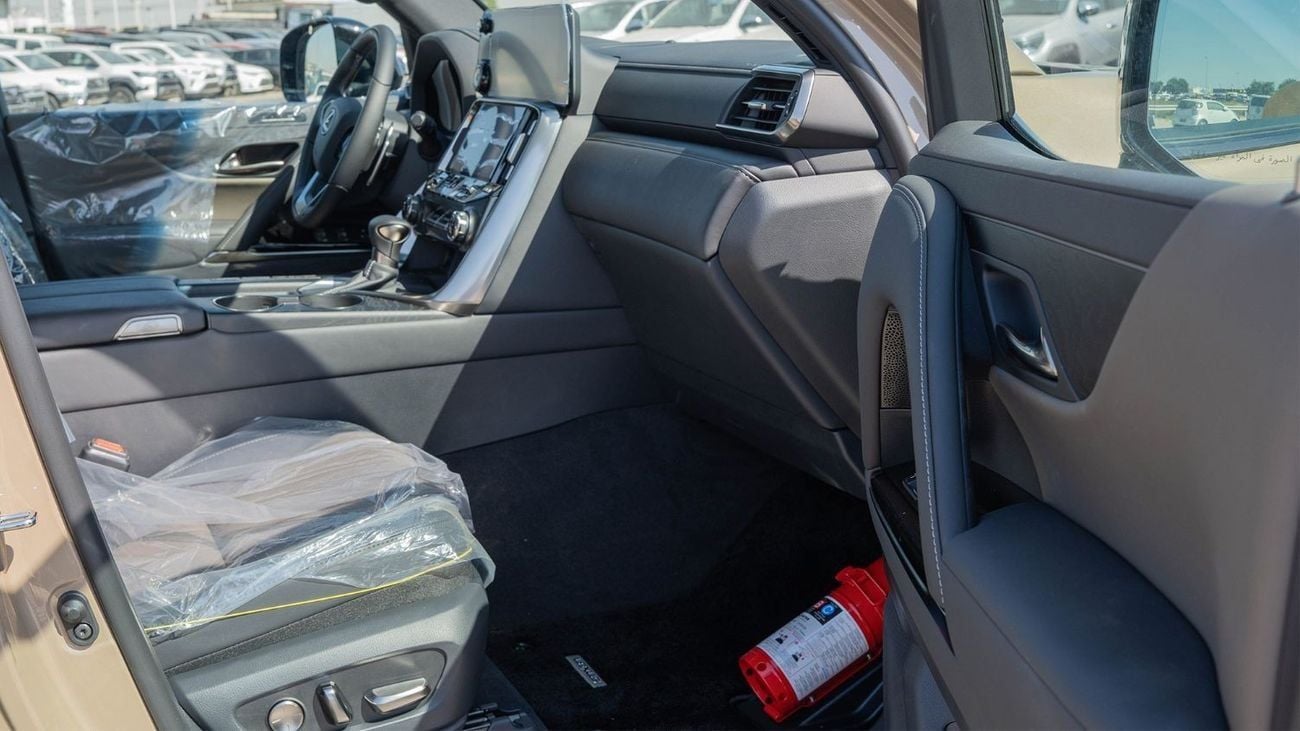 لكزس LX 600 2025 Lexus LX600 Over-Trail 3.5L AT Petrol