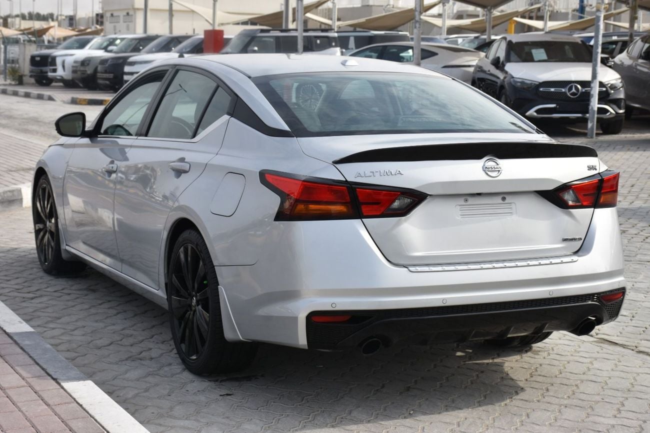 Nissan Altima SV Turbo 2.0L