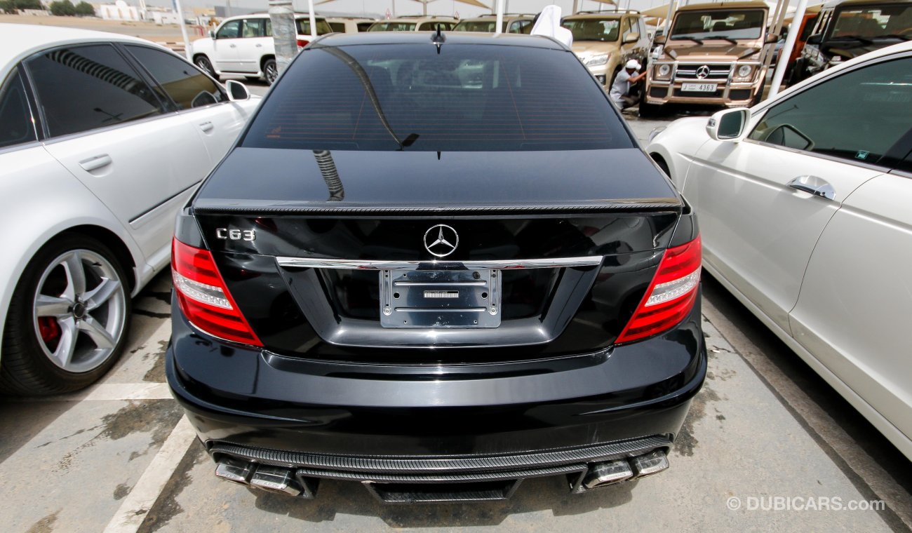 Mercedes-Benz C 63 AMG