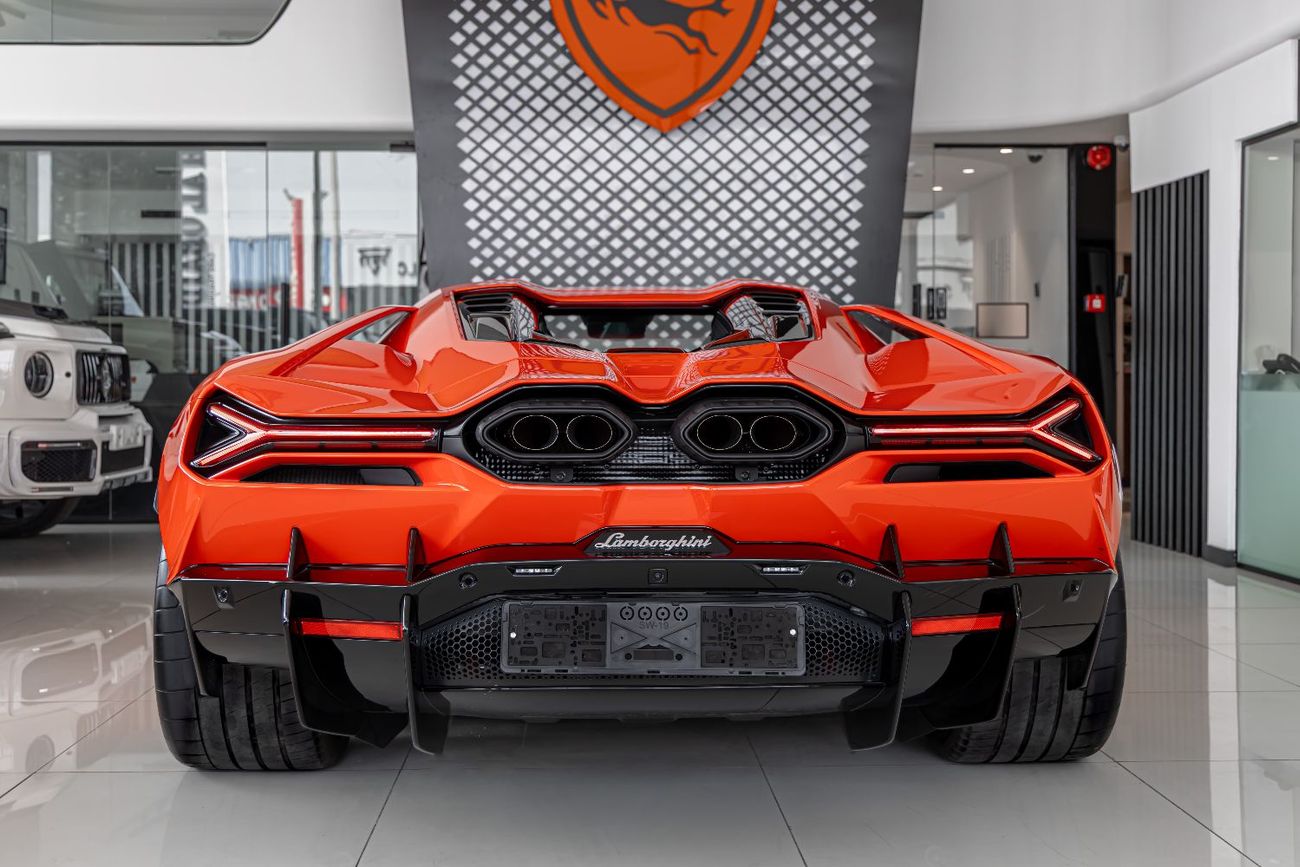 Lamborghini Revuelto 6.5L V12 Hybrid Lamborghini Revuelto 2024 Fully Carbon Fiber