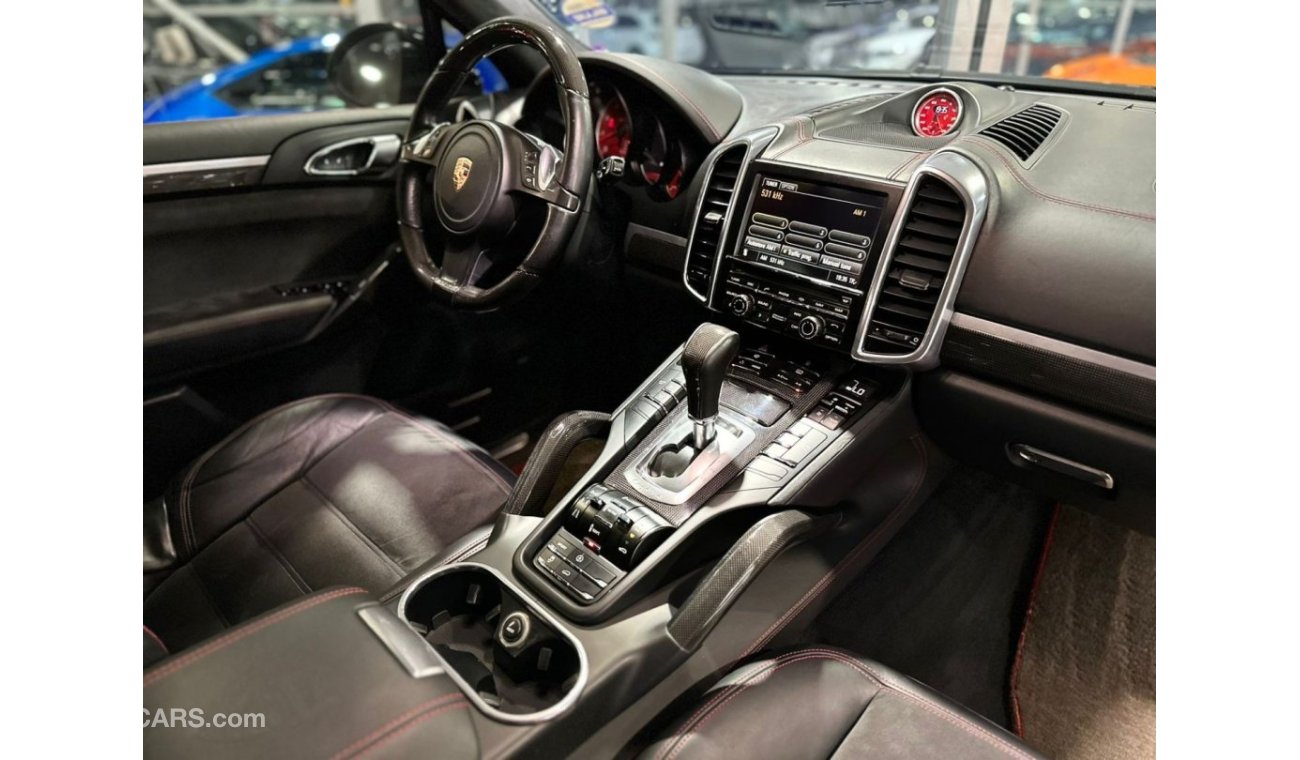 Porsche Cayenne GTS