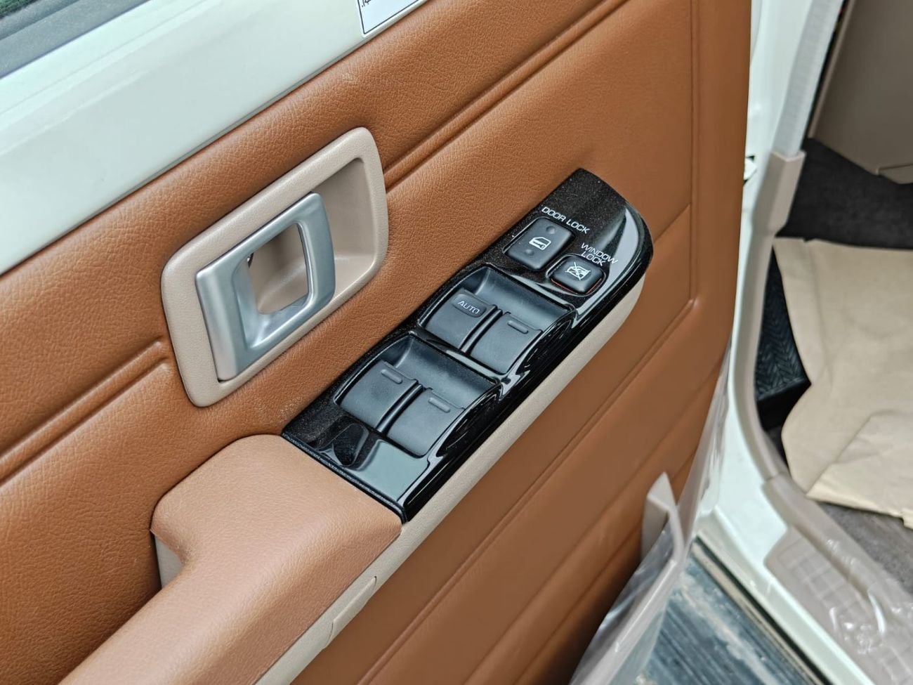 تويوتا لاند كروزر 70 Toyota Land Cruiser 70 2026 TOYOTA LC 76 2.8L DIESEL 4WD GCC SPEC