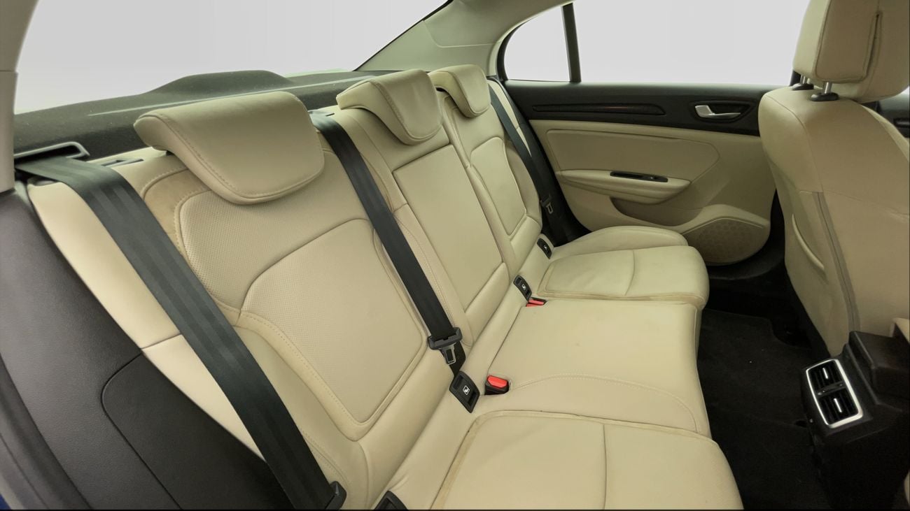 Renault Megane LE 1.6 | Zero Down Payment | Home Test Drive