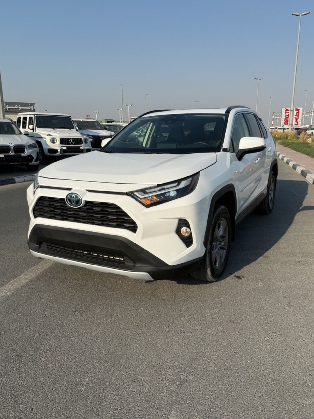 Toyota RAV4 XLE 2.5L