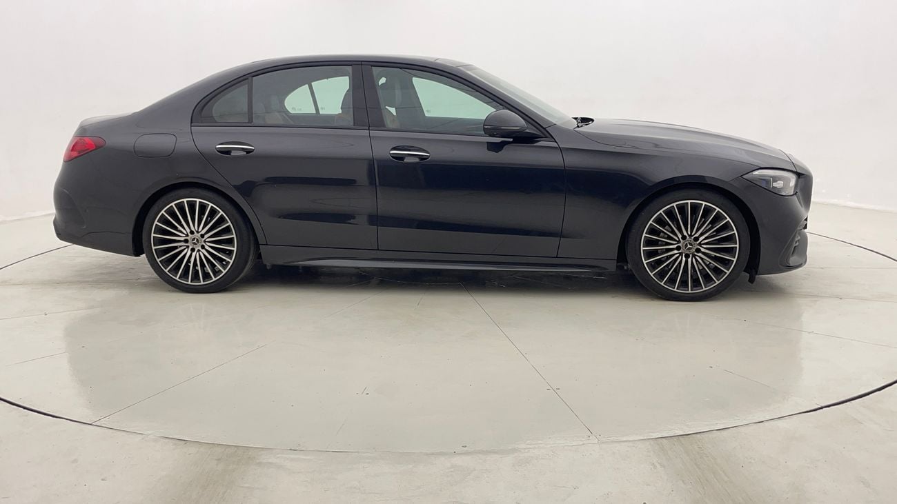 مرسيدس بنز C 200 AMG PREMIUM 2 | بدون دفعة مقدمة | اختبار القيادة في المنزل