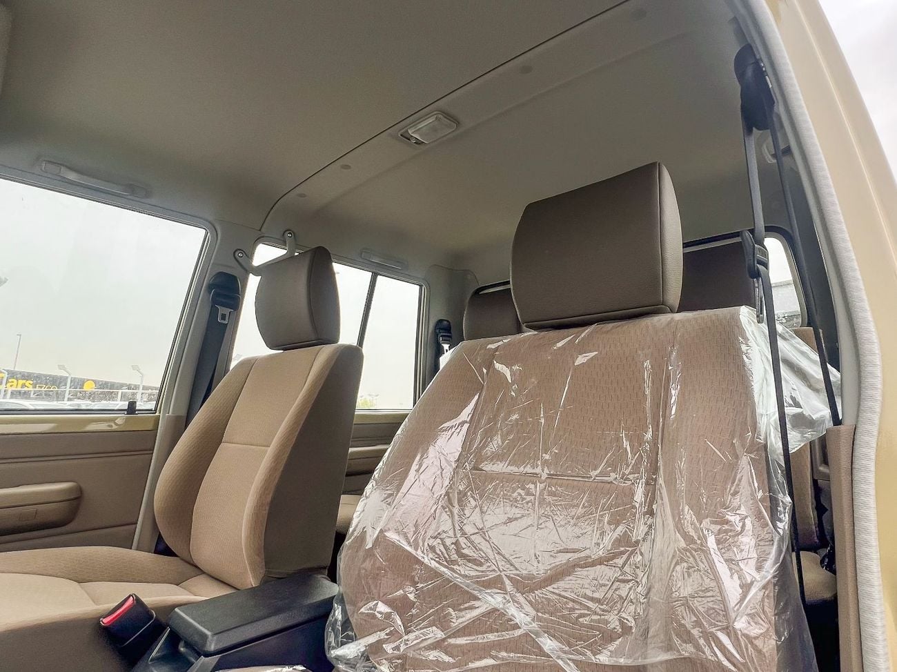 تويوتا لاند كروزر بيك آب EXPORT ONLY - LC79 DC STD 4.0L PETROL AT