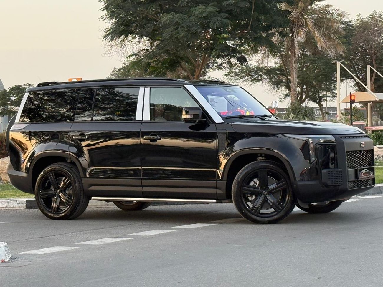 ROX 01 NEW ARRIVAL ROX 01 / 2026 / 7 SEATS / LONG RANGE / WITH WARRANTY EVS 5 YEARS WITH SERVICE CONTRACT