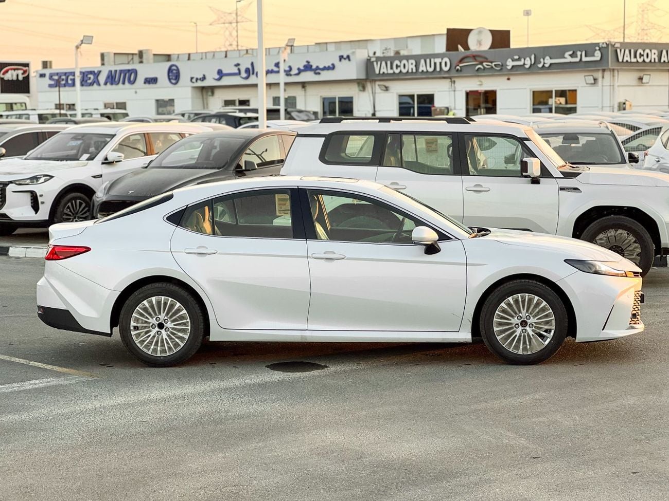 Toyota Camry EXPORT ONLY - TOYOTA CAMRY 2.5L G HEV