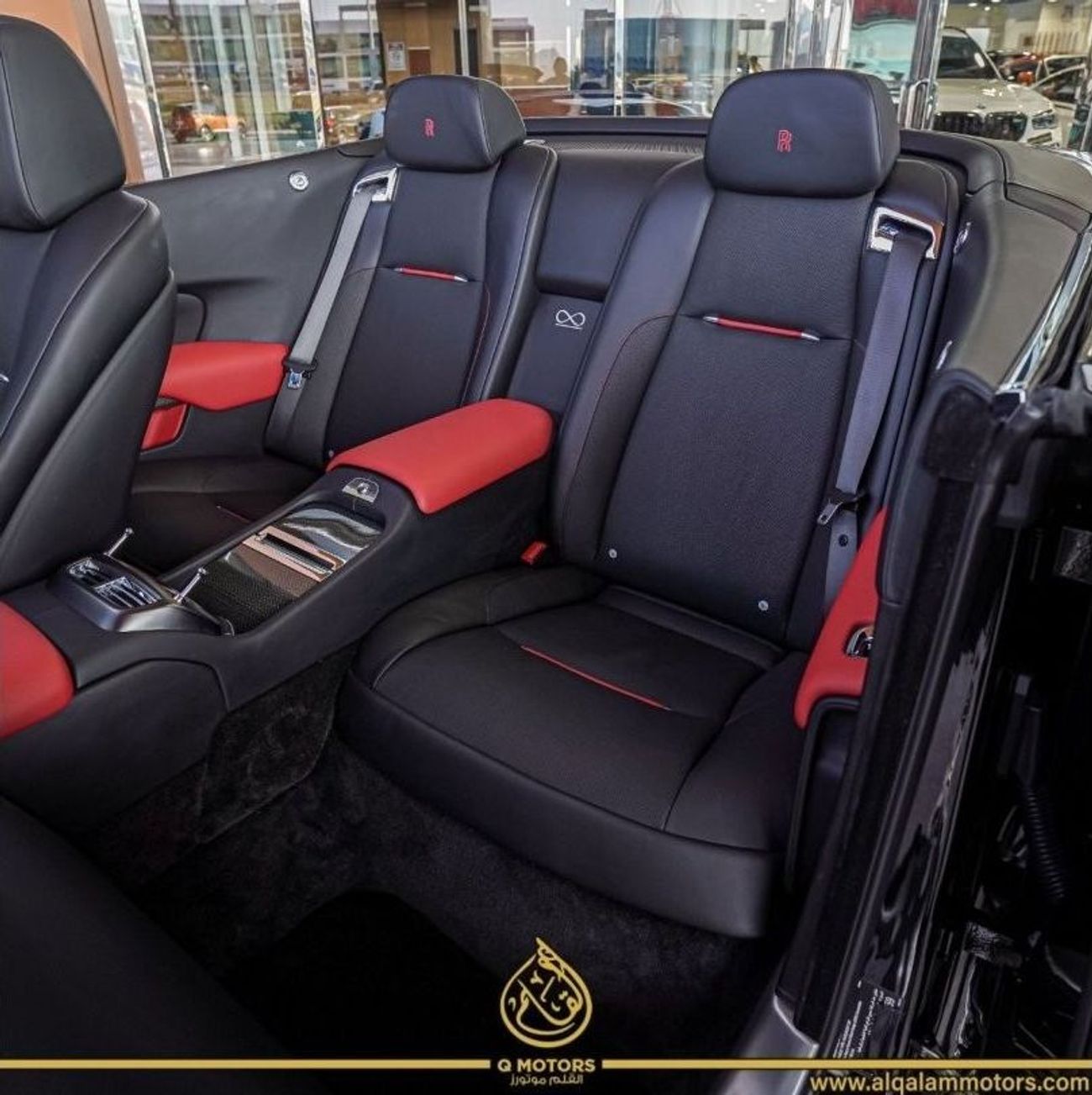 Rolls-Royce Dawn Black Badge