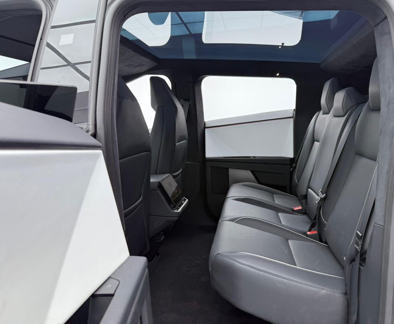 Tesla Cybertruck Cyberbeast 2024 Tesla Cyber Beast Foundation Edition, Excellent Condition, Full Service History