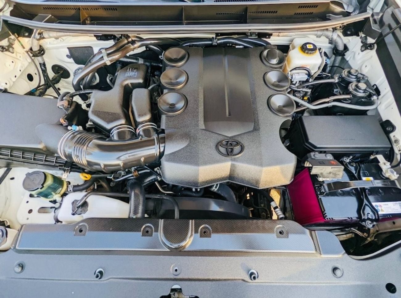 Toyota Prado Toyota Prado Adventure V6 VXR 2021 Full option