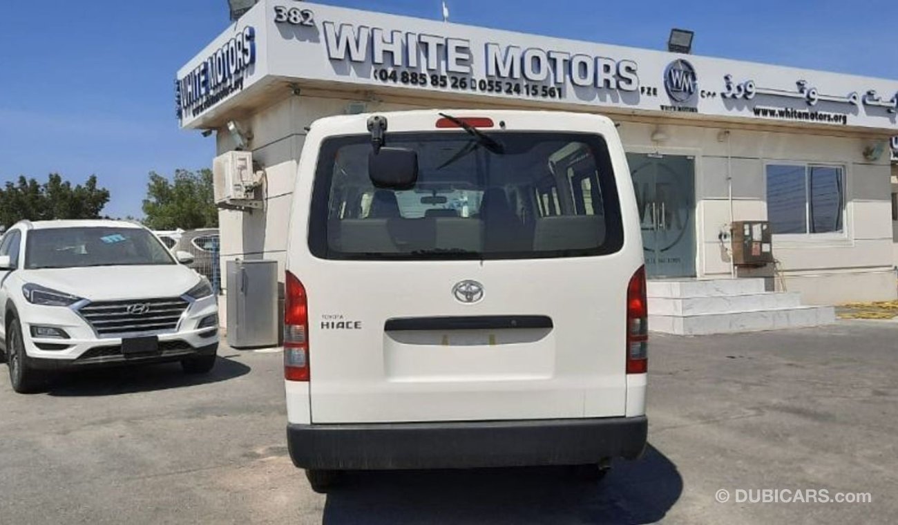 تويوتا هاياس TOYOTA HIACE 2.5L DISEL 15 SEAT WHIT AIRBGE & ABS