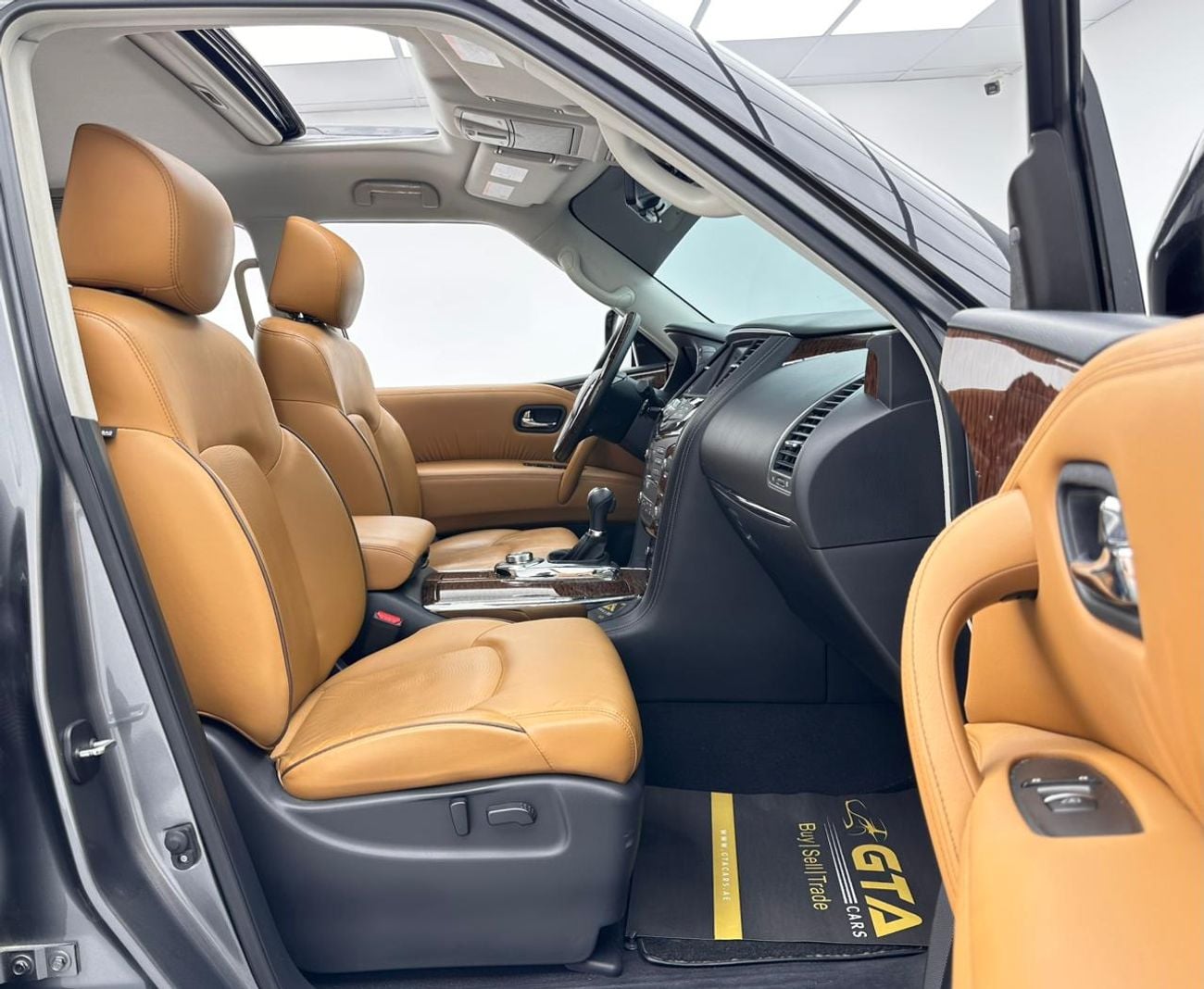 Nissan Patrol 2019 Nissan Patrol Platinum, 1 Year Warranty Unlimited Km, Full Service History, GCC