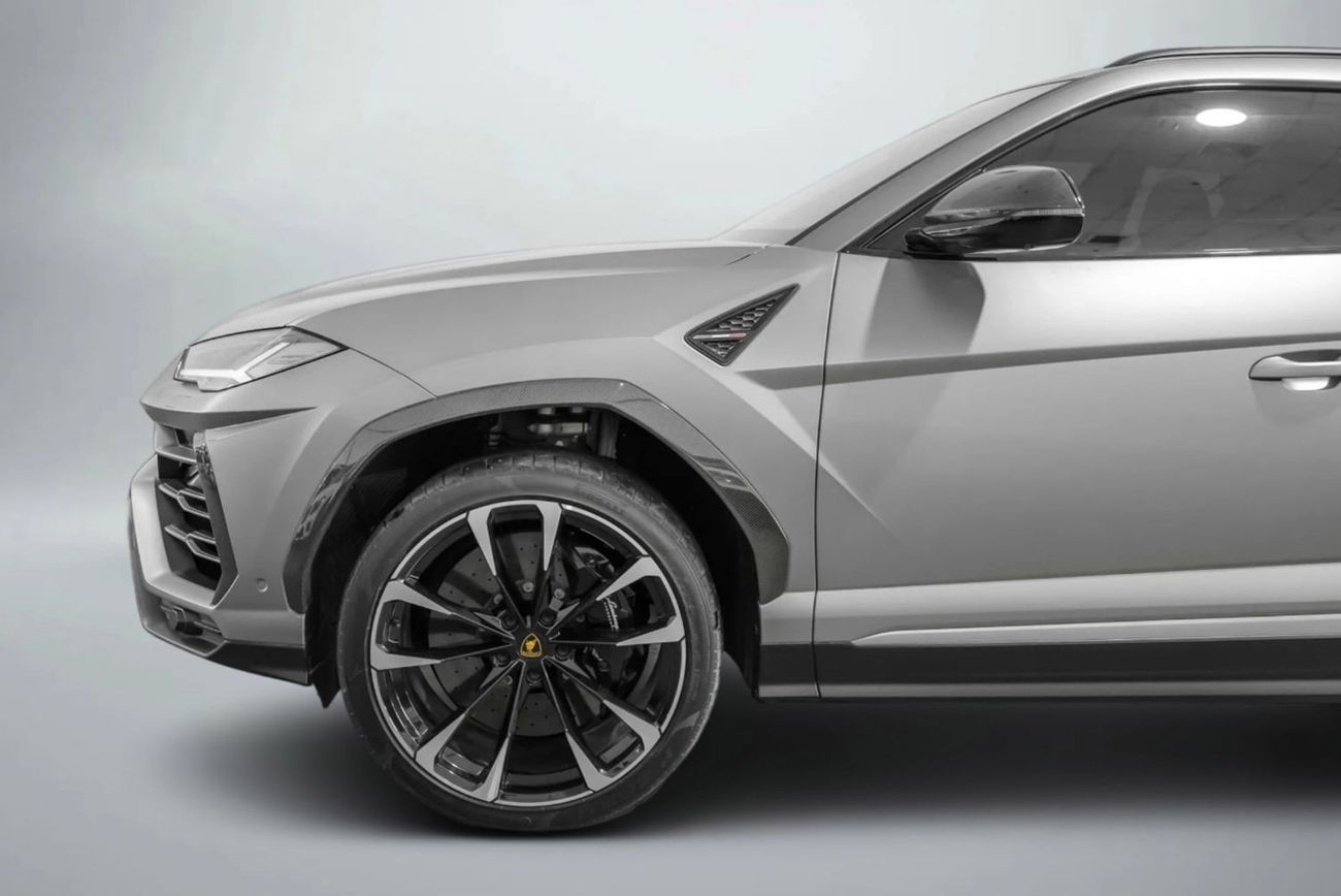 Lamborghini Urus STD 4.0T V8