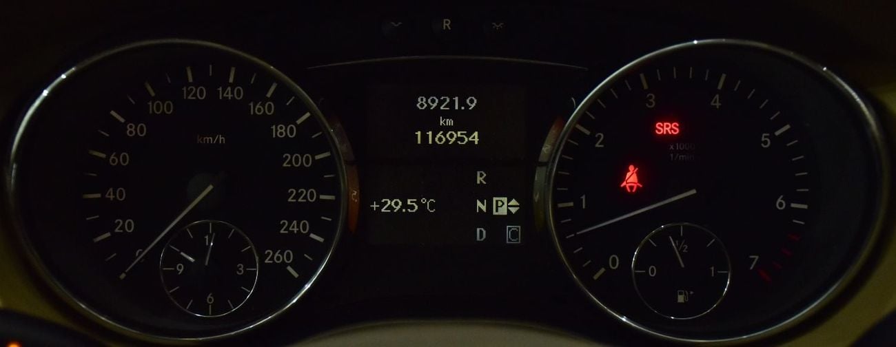 Mercedes-Benz R 350 EXCELLENT DEAL for our Mercedes Benz R350 ( 2009 Model ) in White Color GCC Specs