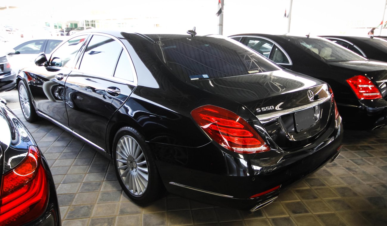 مرسيدس بنز S 550