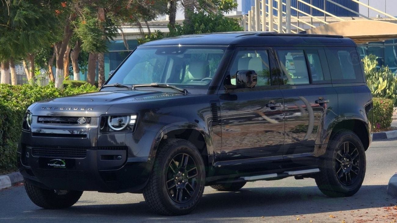 لاند روفر ديفندر 110 ( Only For Export ) X-Dynamic SE P300 AWD GCC 2026 BRAND NEW