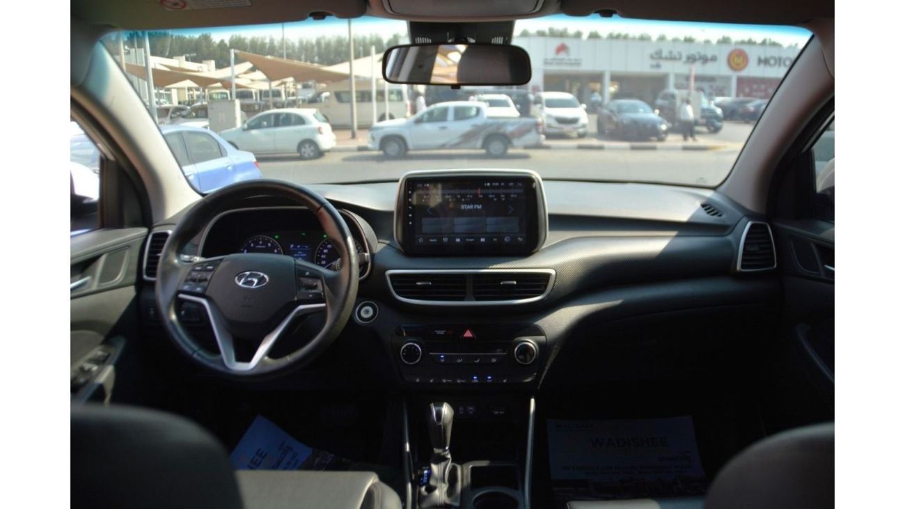 Hyundai Tucson HYUNDAI TUCSON WHITE-2019