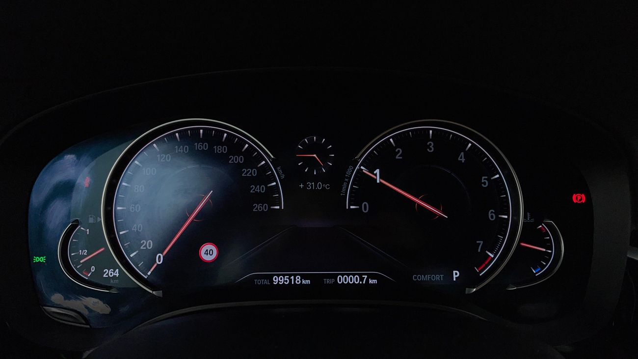 بي أم دبليو 530i LUXURY LINE 2 | بدون دفعة مقدمة | اختبار قيادة مجاني للمنزل