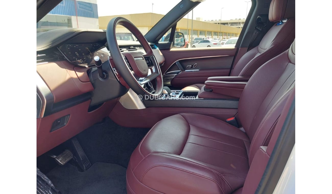 Land Rover Range Rover OR RANG ROVER HSE P530 V8  2023 KM 1700 ضمانالطاير 5 سنوات او 150 الف مع كونتراكت سيرفس لين 65000