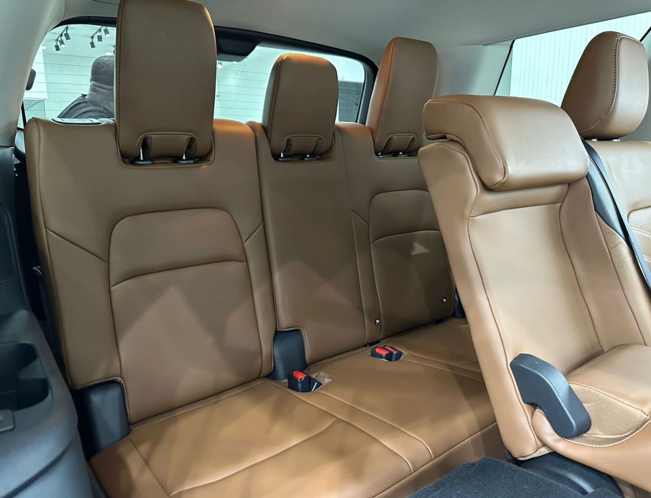 نيسان باثفايندر 2022 Nissan Pathfinder SL, Oct 2027 Nissan Warranty, Oct 2025 Nissan Service Pack, Full Options, GCC