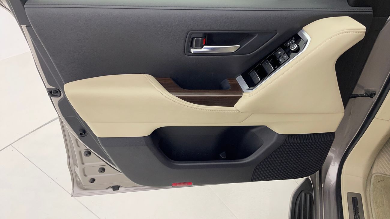 Toyota Land Cruiser GXR 3.5 | Zero Down Payment | Free Home Test Drive