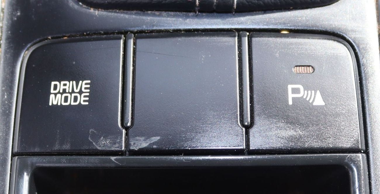 Kia Sorento Base 2.4L AWD Kia Sorento 2020 -GCC - Accident-free -120,000 km - 2.4L -7 seats -In Excellent condit