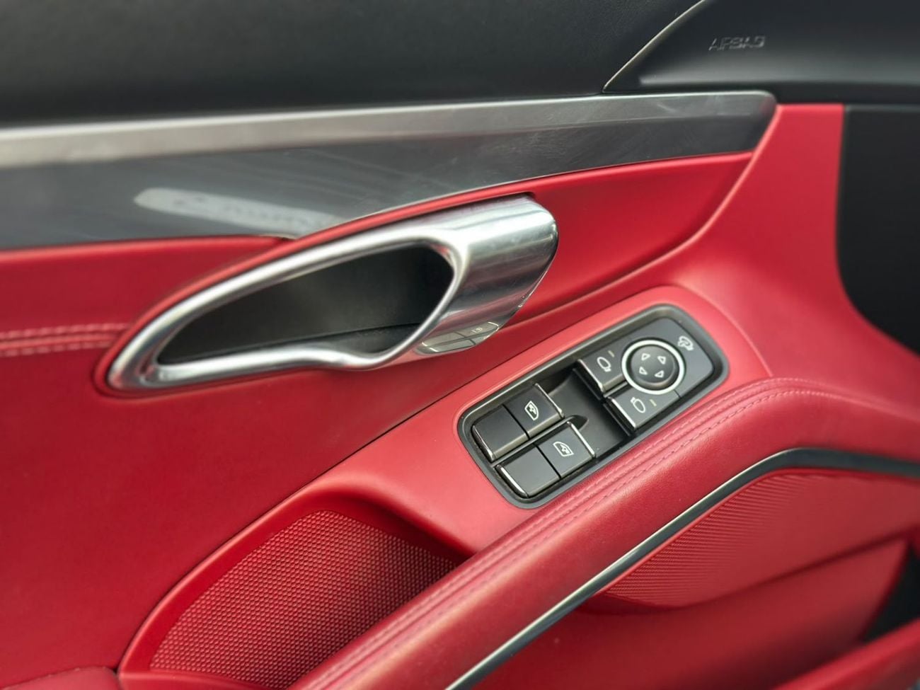 Porsche 718 Cayman S