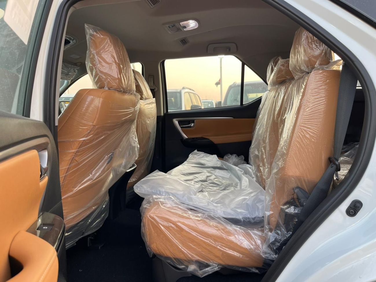 Toyota Fortuner Toyota Fortuner SR5 Plus 4.0L V6 PETROL 2025 GCC