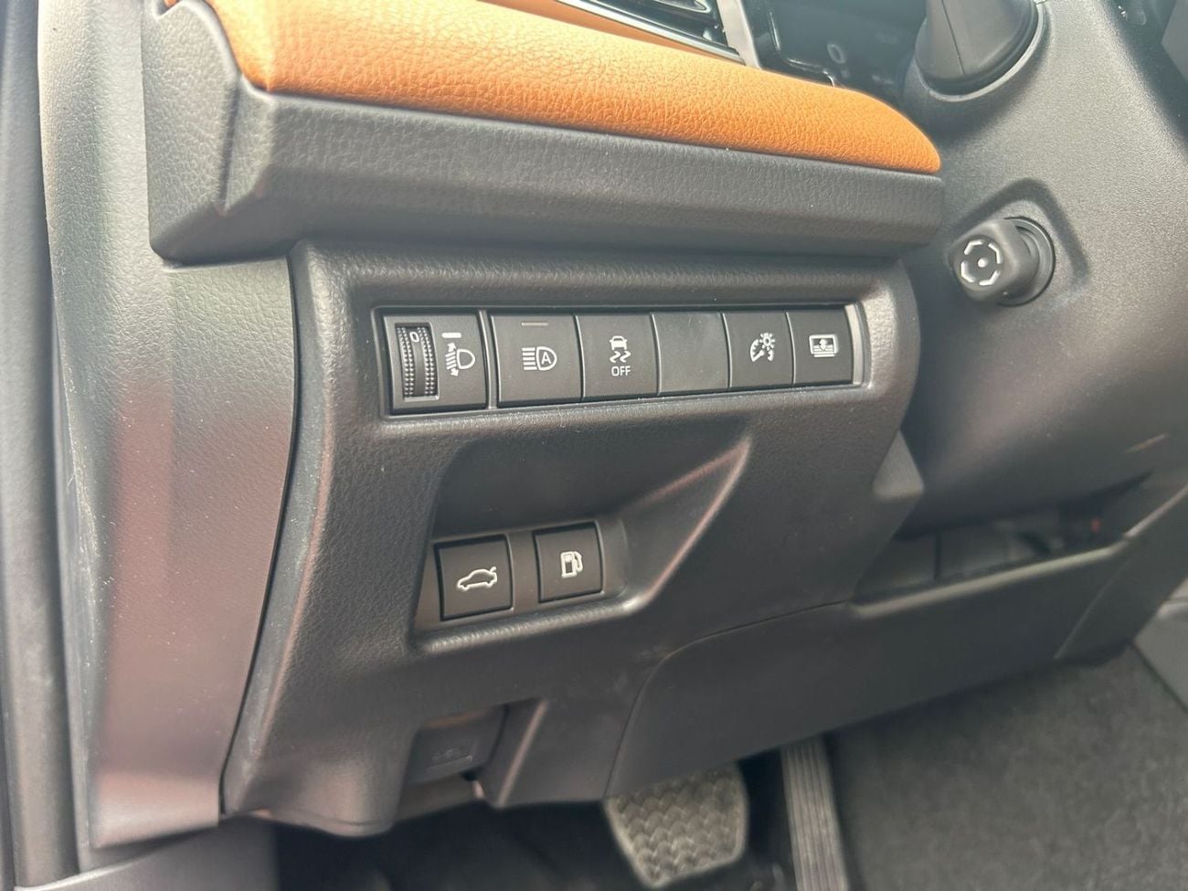 تويوتا كامري 2025 CAMRY GLE 2.5L HYBRID HIGH GCC BRAND NEW 0KM