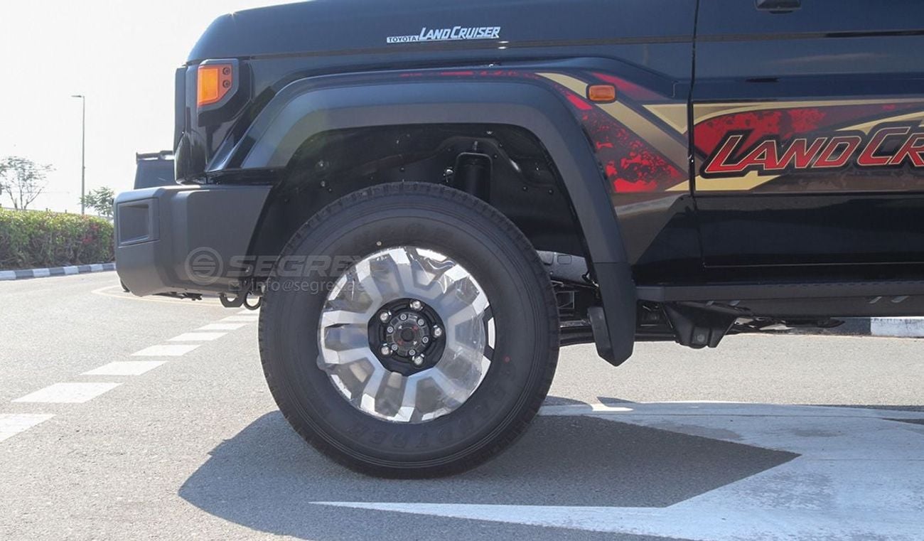 Toyota Land Cruiser 70 2026 Model Toyota Land Cruiser Hardtop LC76, 4.0L Petrol 4WD 6A/T, Ready for Export