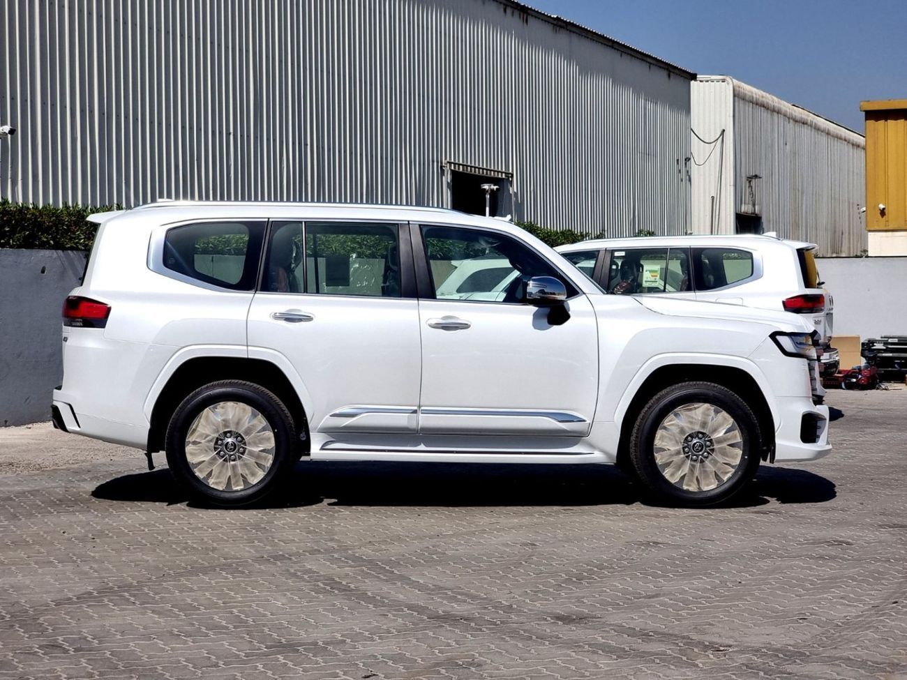 Toyota Land Cruiser LC 300 3.3L DIESEL VXR 7 SEATER FULL OPTION WITH AEROW  KIT