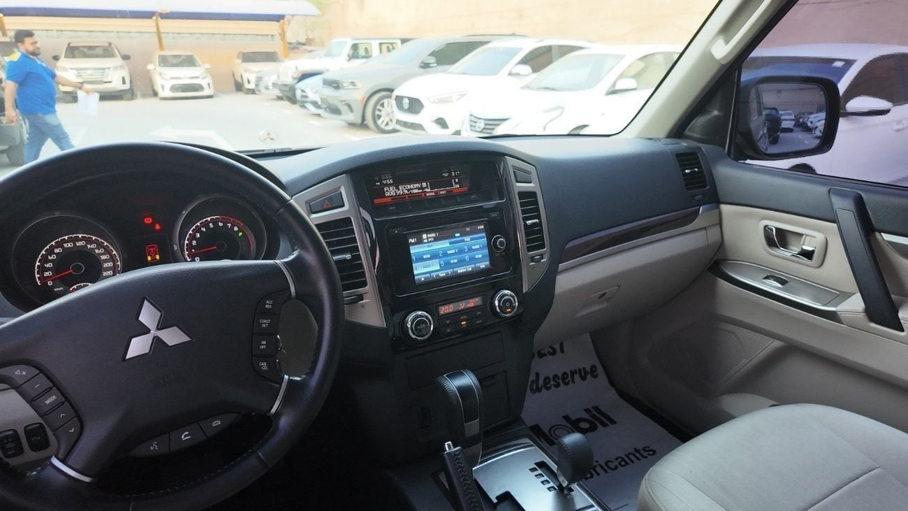 Mitsubishi Pajero GLS | V6 | 4x4 || Complete Service History || Zero Downpayment Support