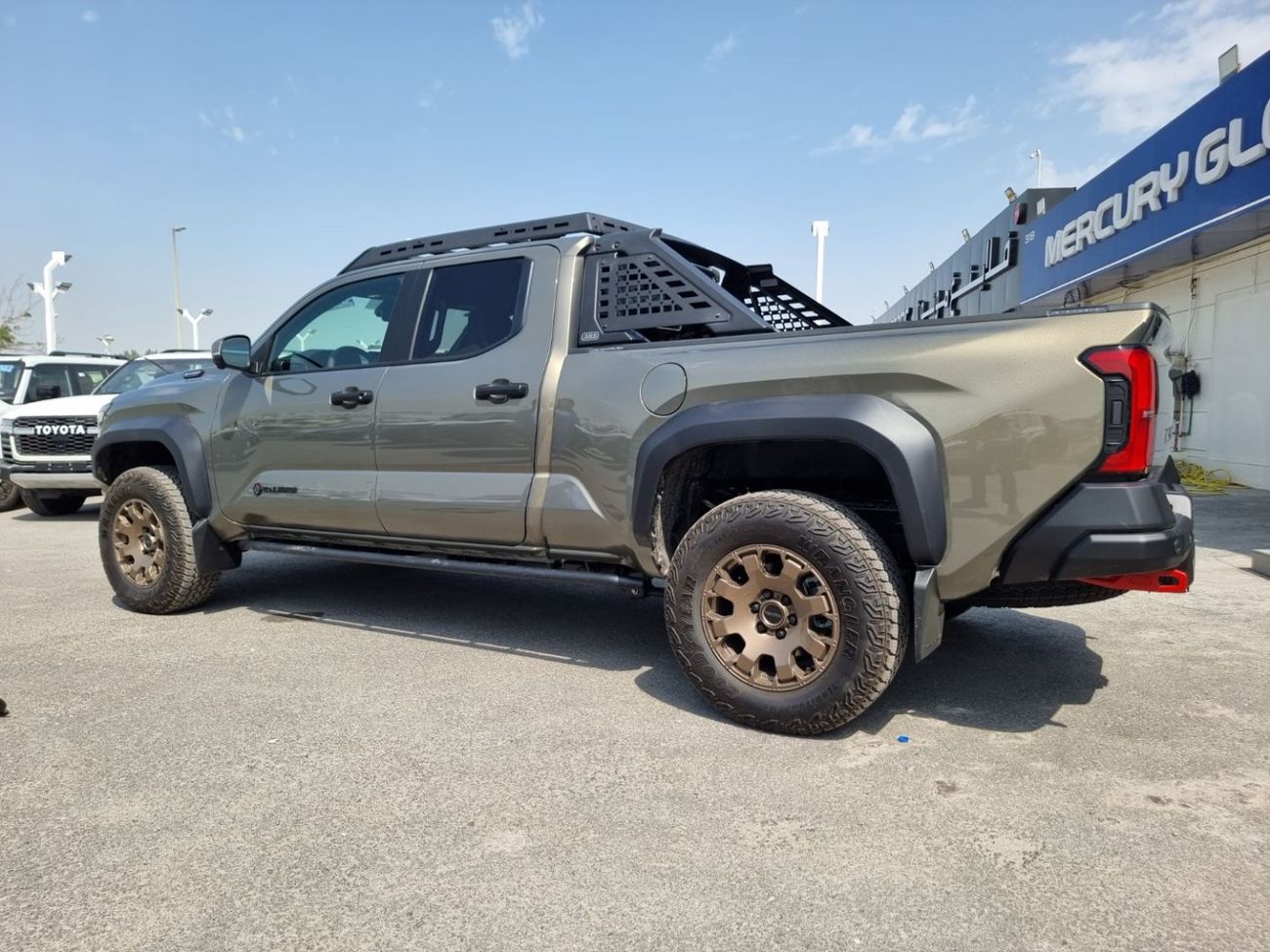 Toyota Tacoma TrailHunter Brand New * Export Price *
