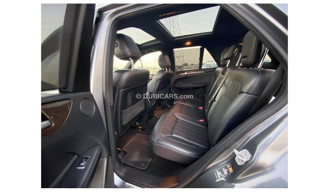 Mercedes-Benz GLE 350 2017 Mercedes-Benz GLE 350 / FULL OPTION