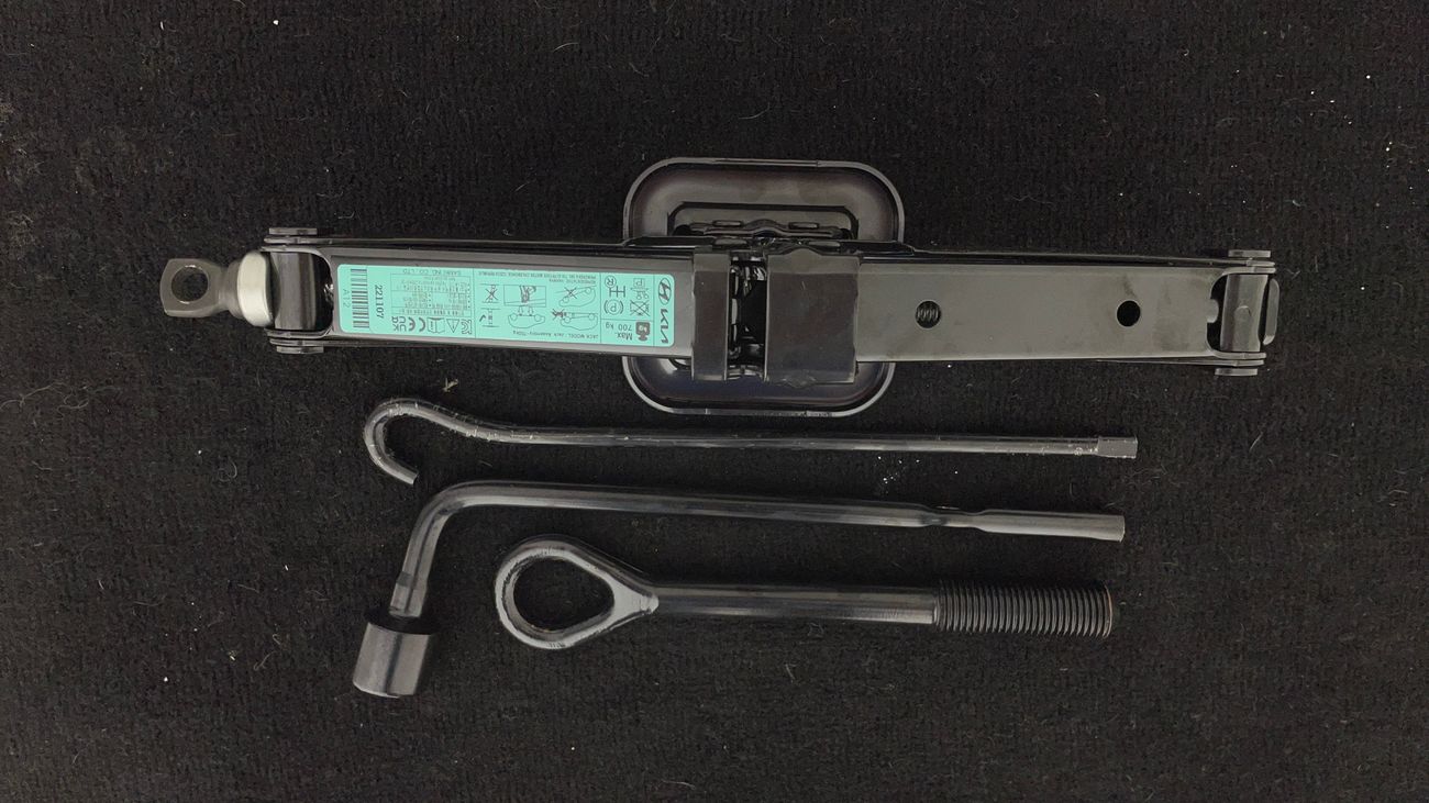 Hyundai Elantra SMART 1.6 | Zero Down Payment | Home Test Drive